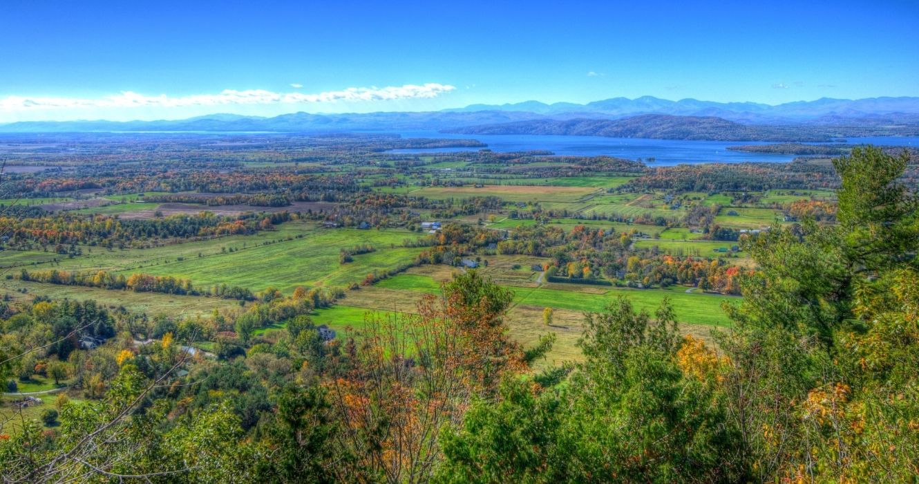 a vista do topo do Mount Philo State Park em Vermont