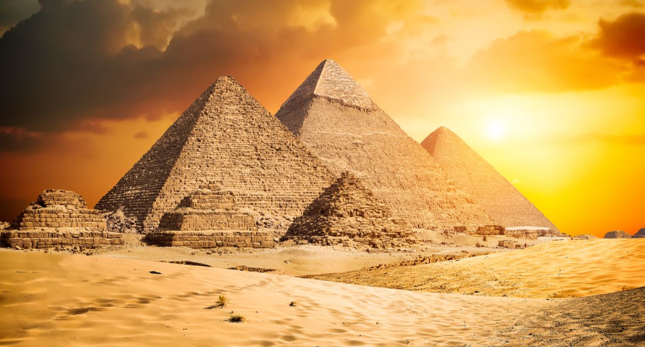 Pirâmides do Egito em Gizé