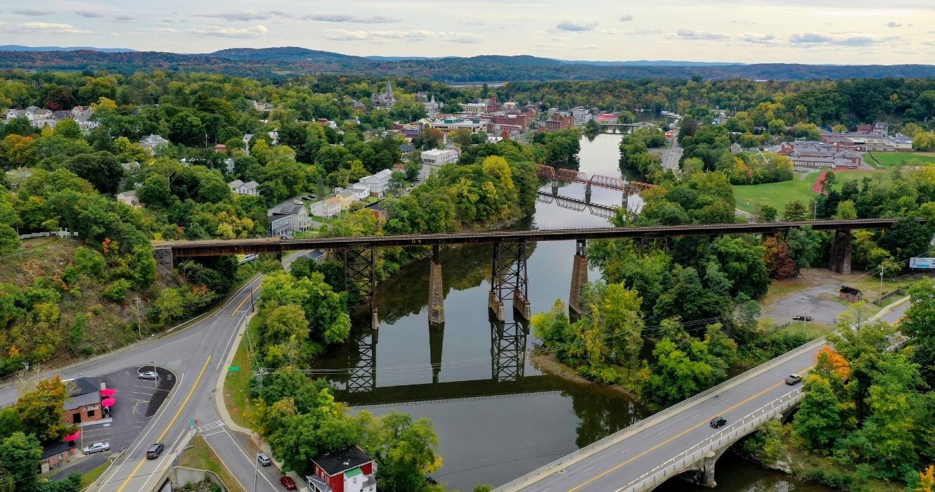 vista aérea de uma cidade de Catskills no norte do estado de Nova York