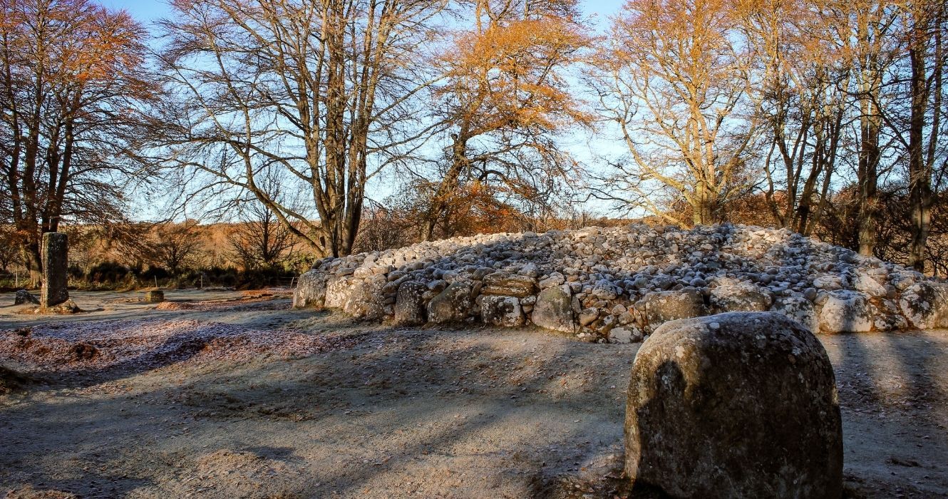 clava cairns ruínas em inverness, escócia